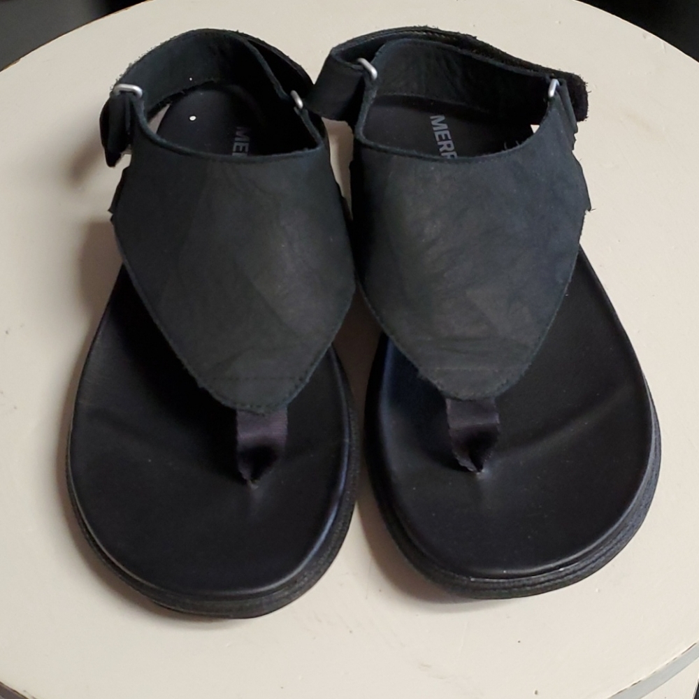 Merrell Black Sandals size 6 EUC